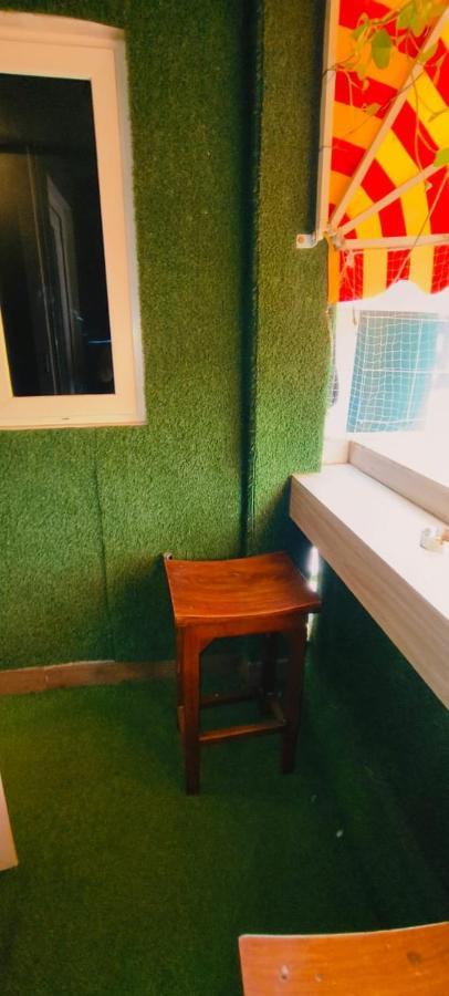 Vinanda Home Stay Új-Delhi Kültér fotó